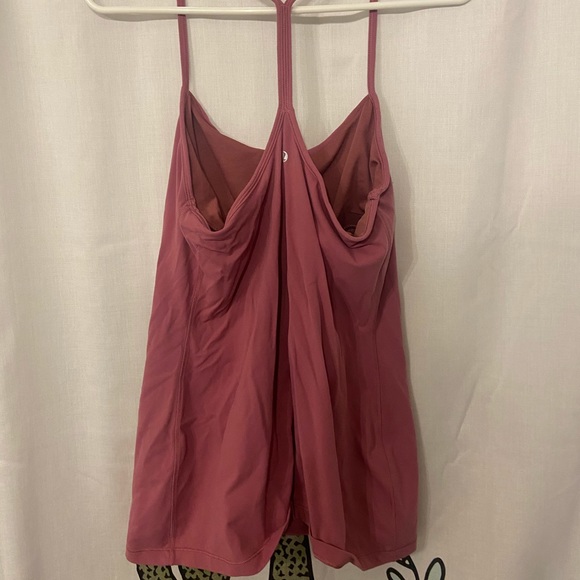 lulu lemon top - Picture 2 of 3